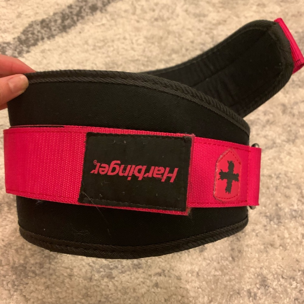 Weightlifting harbinger belt